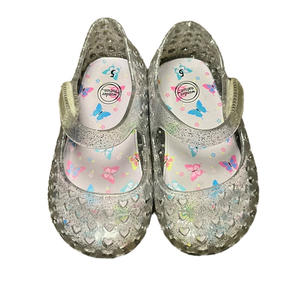 Wonder Nation Silver Heart Jelly Shoes Size 5 – Good Condition